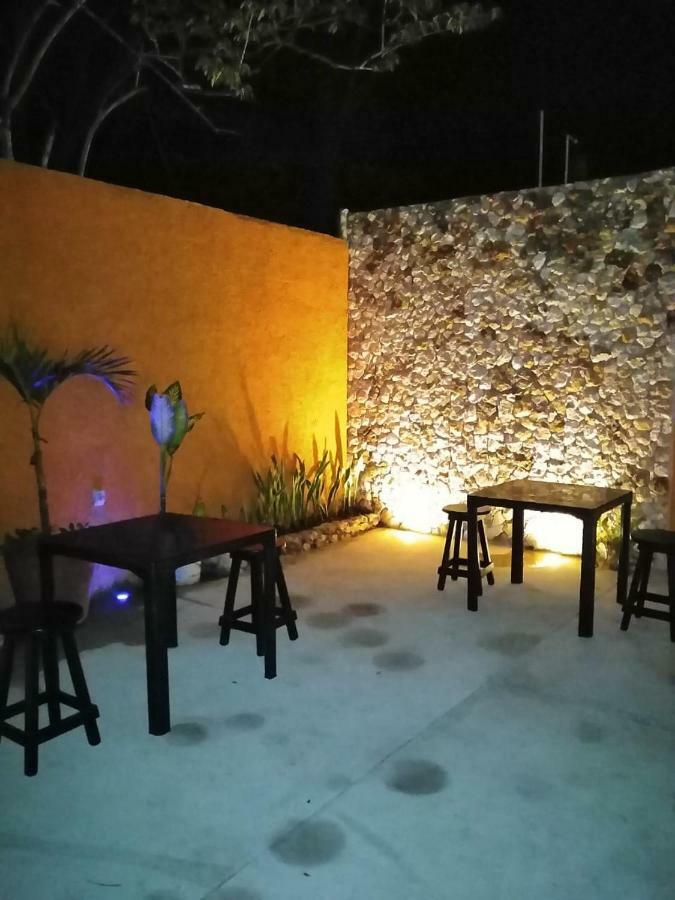 ホテル Casa Xcocay バリャドリッド エクステリア 写真