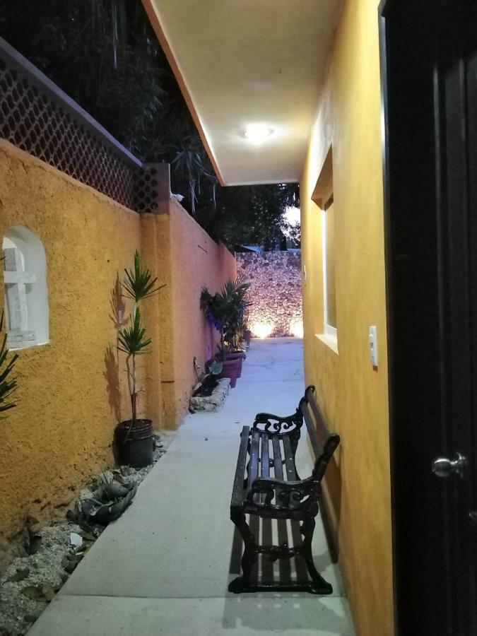ホテル Casa Xcocay バリャドリッド エクステリア 写真