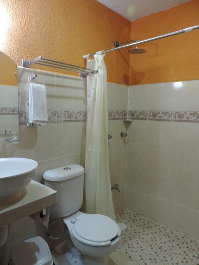 ホテル Casa Xcocay バリャドリッド エクステリア 写真
